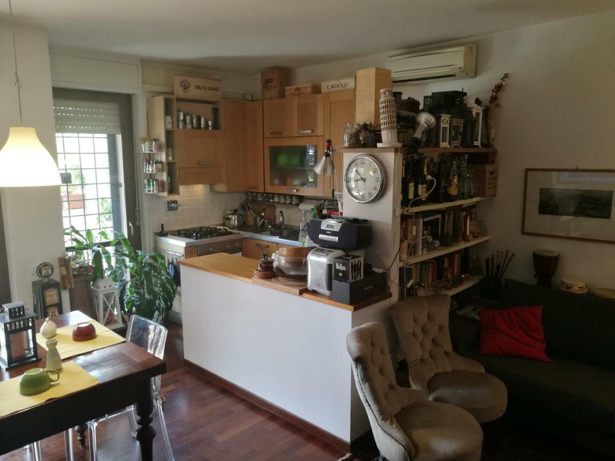 Roma Metro Jonio Double Room With Bathroom Luaran gambar