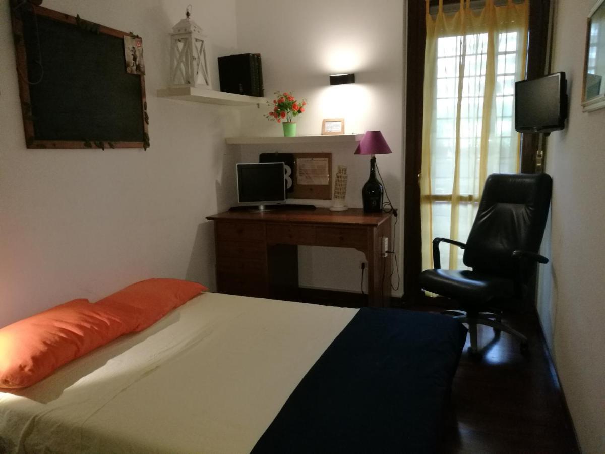 Roma Metro Jonio Double Room With Bathroom Luaran gambar